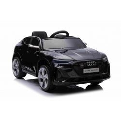 Audi E-tron Sportback elektromos autó 4x4 fekete, Műbőr ülés, 2,4 GHz-es távirányító, Eva kerekek, USB / Aux bemenet, Bluetooth, Lengéscsillapított kerekek, 12V / 7Ah akkumulátor, LED lámpák, Puha EVA kerekek, 4 X 25 W motor, EREDETI licenc