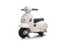 Elektromos motorkerékpár Vespa GTS, fehér, segédkerekekkel, eredeti licenc, Lítium akkumulátor, Bőrülés, 30W motor